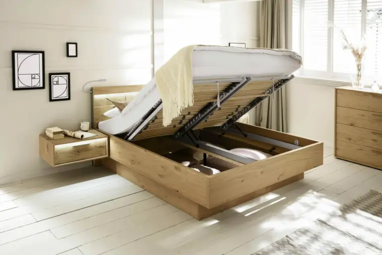 Möbel Krug Baunatal - Schlafzimmer - modernes helles Holz